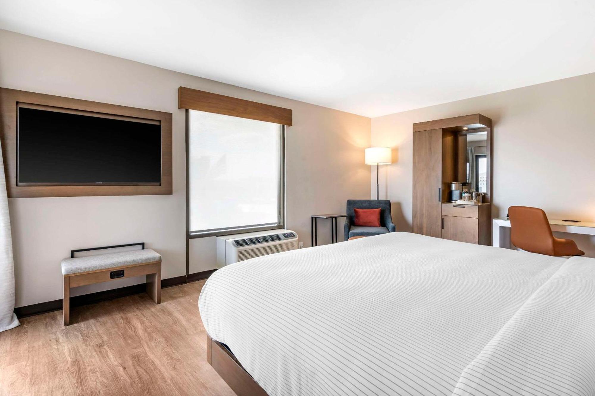 Hotel Cambria Universal Blvd