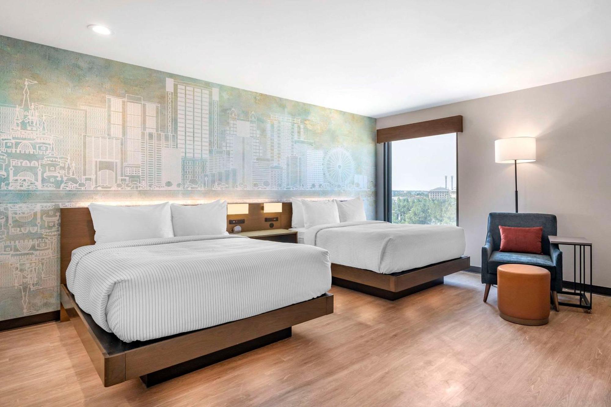 Hotel Cambria Universal Blvd